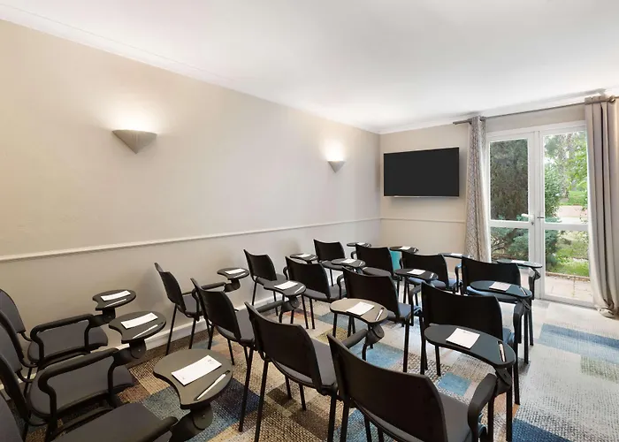 Best Western Plus Hyères Côte D'Azur